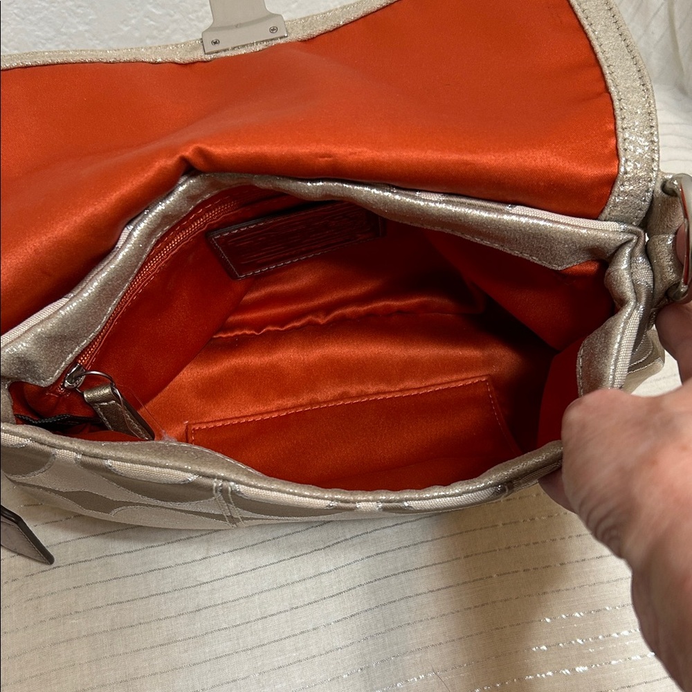 Coach Beige and silver sparkle  Signature Shoulder Bag - Picture 8 of 13